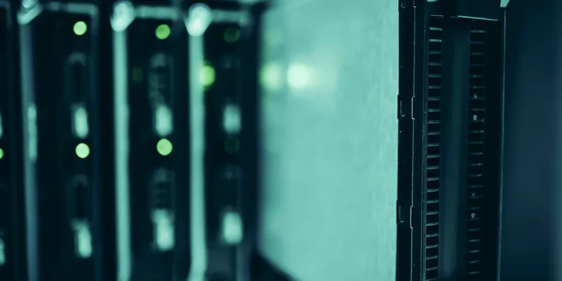 Racks de servidores en un centro de datos